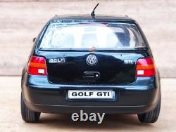 1/18 Revell VW Volkswagen Golf IV 4 GTI / 1.9 TDI Miniature Car Collection