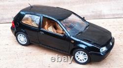 1/18 Revell VW Volkswagen Golf IV 4 GTI / 1.9 TDI Miniature Car Collection