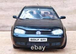 1/18 Revell VW Volkswagen Golf IV 4 GTI / 1.9 TDI Miniature Car Collection
