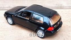 1/18 Revell VW Volkswagen Golf IV 4 GTI / 1.9 TDI Miniature Car Collection