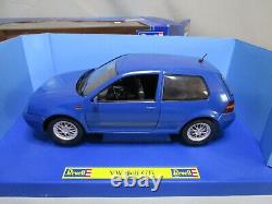 AR657 REVELL 1/18 VW VOLKSWAGEN GOLF GTI BLUE Ref 08862 VERY GOOD CONDITION