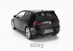 DNA Collectibles 1/18 Volkswagen Golf GTI VII Clubsport S 2017 Black DNA000161