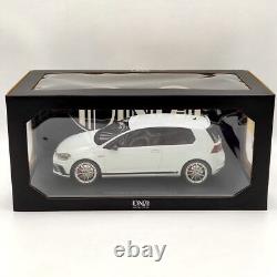 DNA Collectibles 1/18 Volkswagen Golf GTI VII Clubsport S 2017 DNA000159 Resin