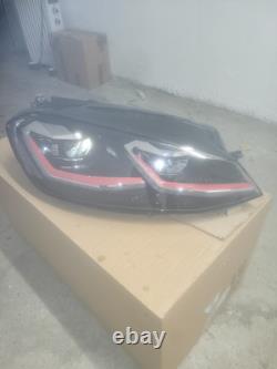 Volkswagen Golf 7.5 GTI right front headlight