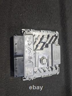 Volkswagen Golf 7 GTI Engine Control Unit Continental 06K907425J