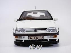 Volkswagen Golf GTI Candy White 1/18 VW Mk3 1996 20th Anniversary