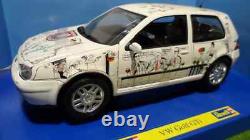 Volkswagen Golf GTI white comic strip 1/18 Revell 08862 miniature car col