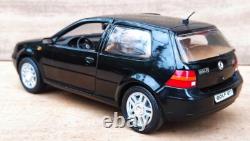 1/18 Revell VW Volkswagen Golf IV 4 Gti / 1.9 Tdi Voiture Miniature Collection