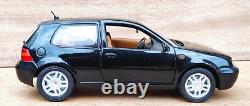 1/18 Revell VW Volkswagen Golf IV 4 Gti / 1.9 Tdi Voiture Miniature Collection