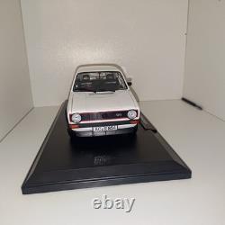 1/18 VW Golf GTI MK1 1976 Blanc alpin norev