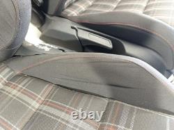 Jeu De Siège Interieur Complet / 2382924 Pour Volkswagen Golf VI 5k1 2.0 Gti