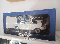 Norev 1/18 Volkswagen Golf Gti Blanche Avec Defauts Lire Description