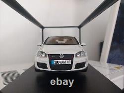 Norev 1/18 Volkswagen Golf Gti Blanche Avec Defauts Lire Description