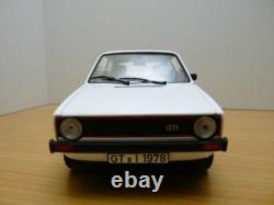 VOLKSWAGEN GOLF GTi 1600 série 1 blanche 1/18 VW
