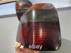 VW Volkswagen Golf Mk3 GTI Hatchback OEM Set Euro Noir Hella Feux arrière